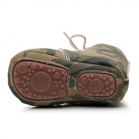 Camo best sale baby boots